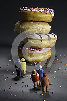 Supersize epidemic - people in line for donuts