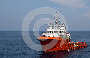 Supply vessel