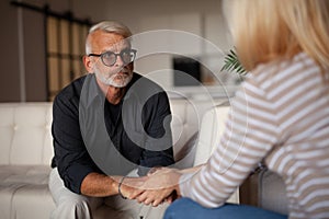 Support at difficult times. Despair and anxiety in senior man