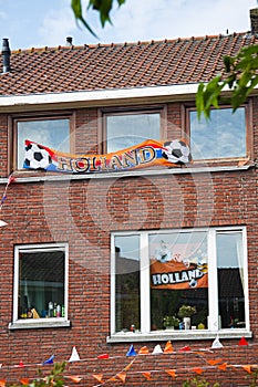 Support of Dutch soccerteam in the Netherlands