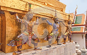 Supporting Giants at Wat Phra Kaew