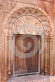 Surb Astvatsatsin church door