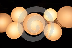 Surface group of circle light bulb in horizontal line