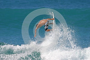 Surfing Air