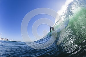 Surfear ola Agua 