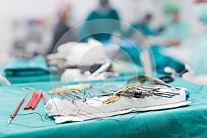 Surgical instruments for open heart surgery