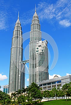 The Suria KLCC Petronas Twin Towers & KLCC Park in Kuala Lumpur, Malaysia.