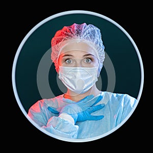 surprised doctor speechless nurse in round frame