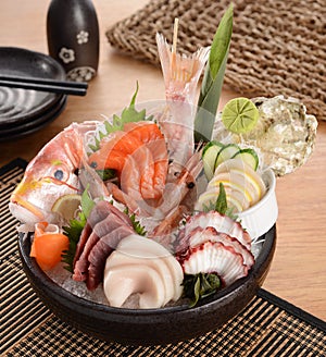 Sushi appetizer platter