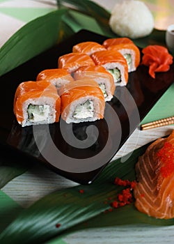 Sushi with salmon and cream cheese