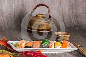 sushi and tea drinking set