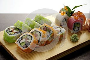 Sushi traditional Japanese img