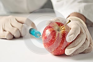Sweet apple, genetic engineering