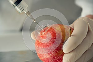 Sweet apple, genetic engineering