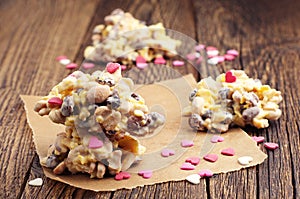 Sweet cookies with white chocolate nuts
