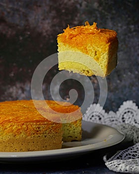 Sweet egg yolk golden thread cake