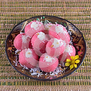 Sweet food Coconut Rasgulla