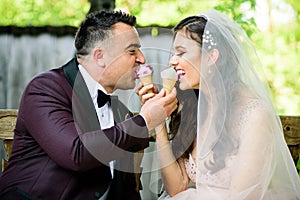 Sweet icecream for a wedding couple