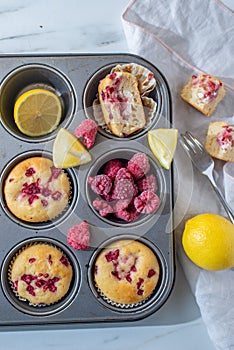 Sweet vanilla raspberry muffins