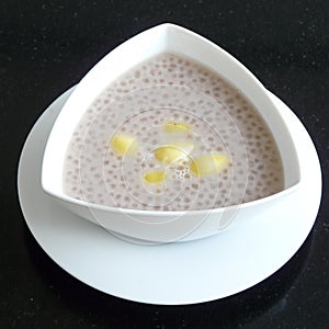 Sweeten sago and gingko nuts