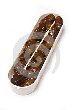 Sweetened dates