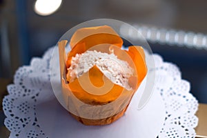 Sweets in the window in a kavel.