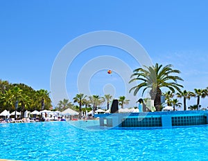 Swimming pool of Sueno Hotels