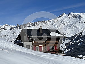 Swiss alpine holiday homes, mountain villas and holiday apartments of the resorts of Valbella and Lenzerheide