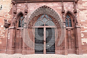 Switzerland, Basel cathedral's Gothic sandstone main entrance