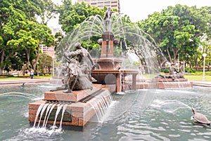 Sydney, Australia. Hyde Park day time archibald fountain water re