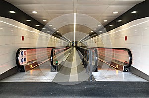 Symmetrical subway