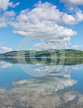 Symmetry in the lake