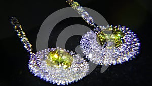 Synthetic diamonds on the jewelry 001