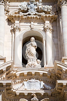 Syracuse, The Duomo details