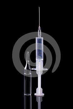 Syringe and glass vial