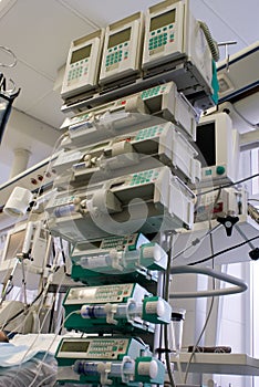 Syringe pumps in ICU