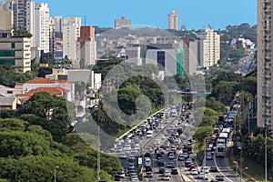 SÃ£o Paulo has a huge problem with vehicular traffic