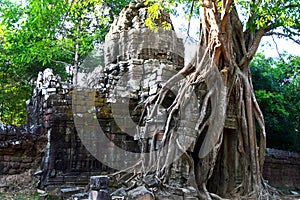 Ta Som Temple,Angkor photo