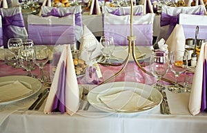 Table arrangement