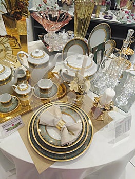 Table of dishs
