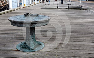 Table made of metal