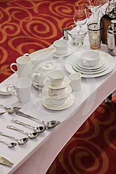 Table manner tableware