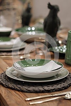 table setting for the dining room