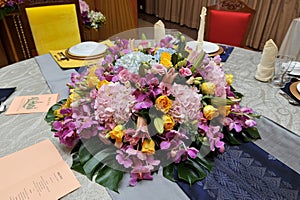 Table Setting - Flowers