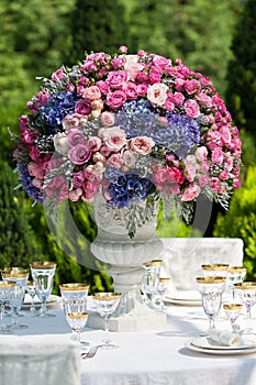 Table setting at a luxury wedding reception