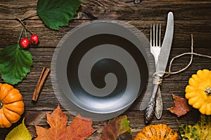 Table setting for Thanksgiving dinner