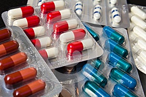 Tablets with antibiotics