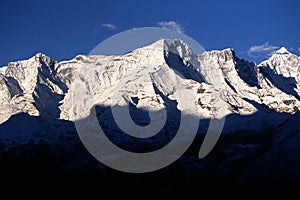 Taboche ridge - Himalaya photo