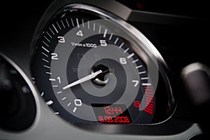 Tachometer