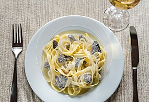 Tagliatelle with morel mushrooms